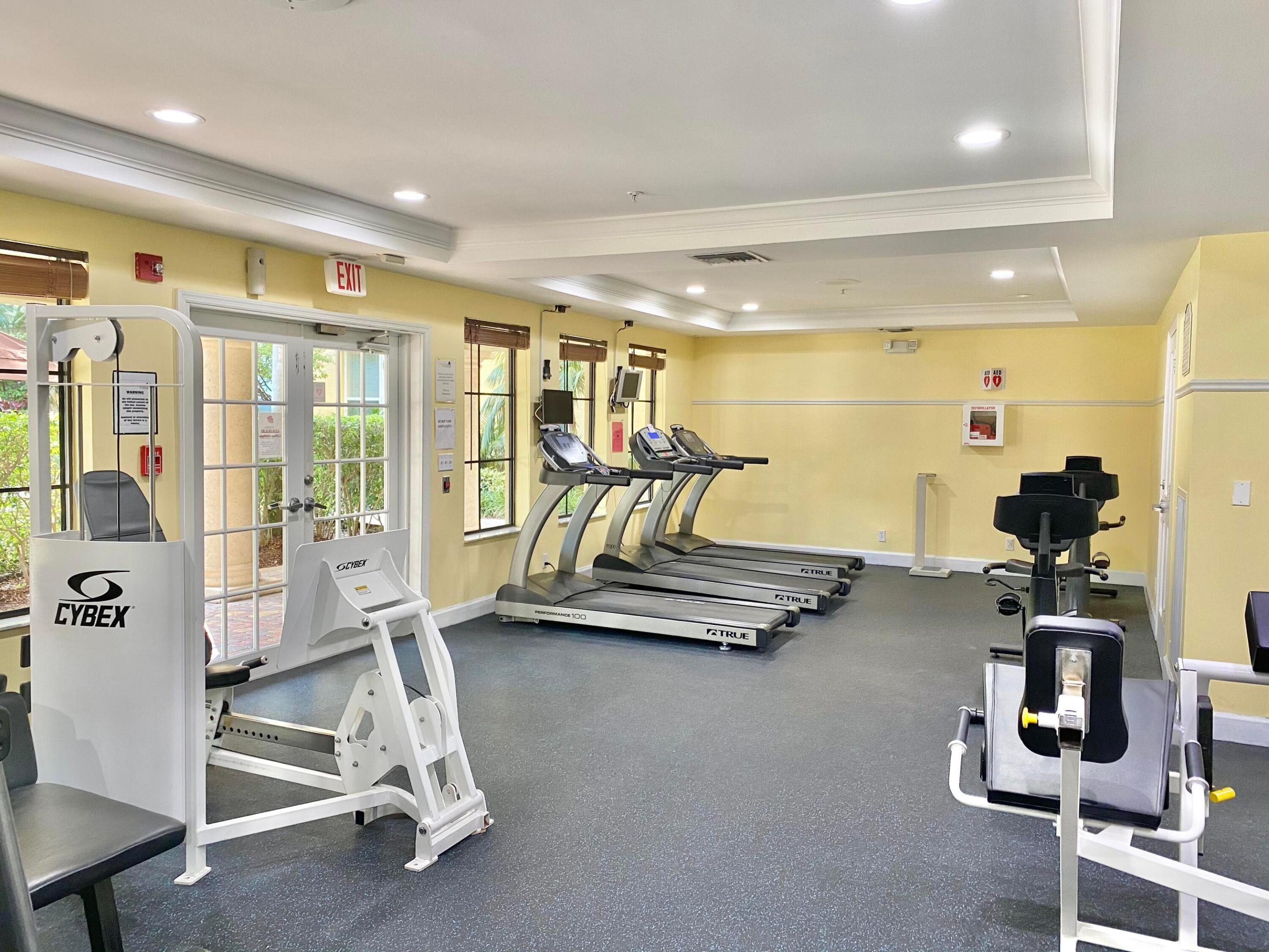 TOWER CONDO AT CITYPLACE - Residential