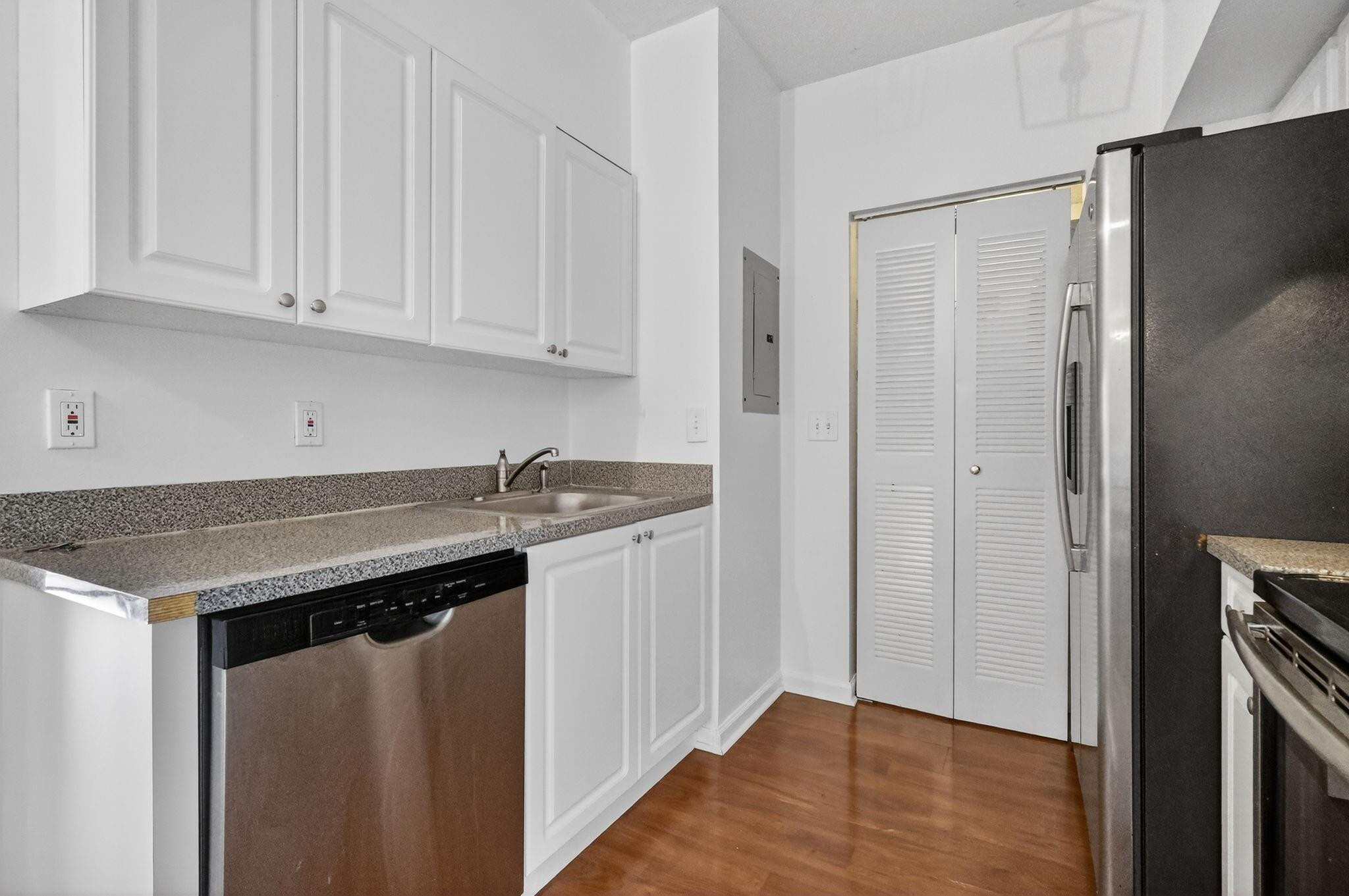 SERENITY PALMS CONDO - Residential