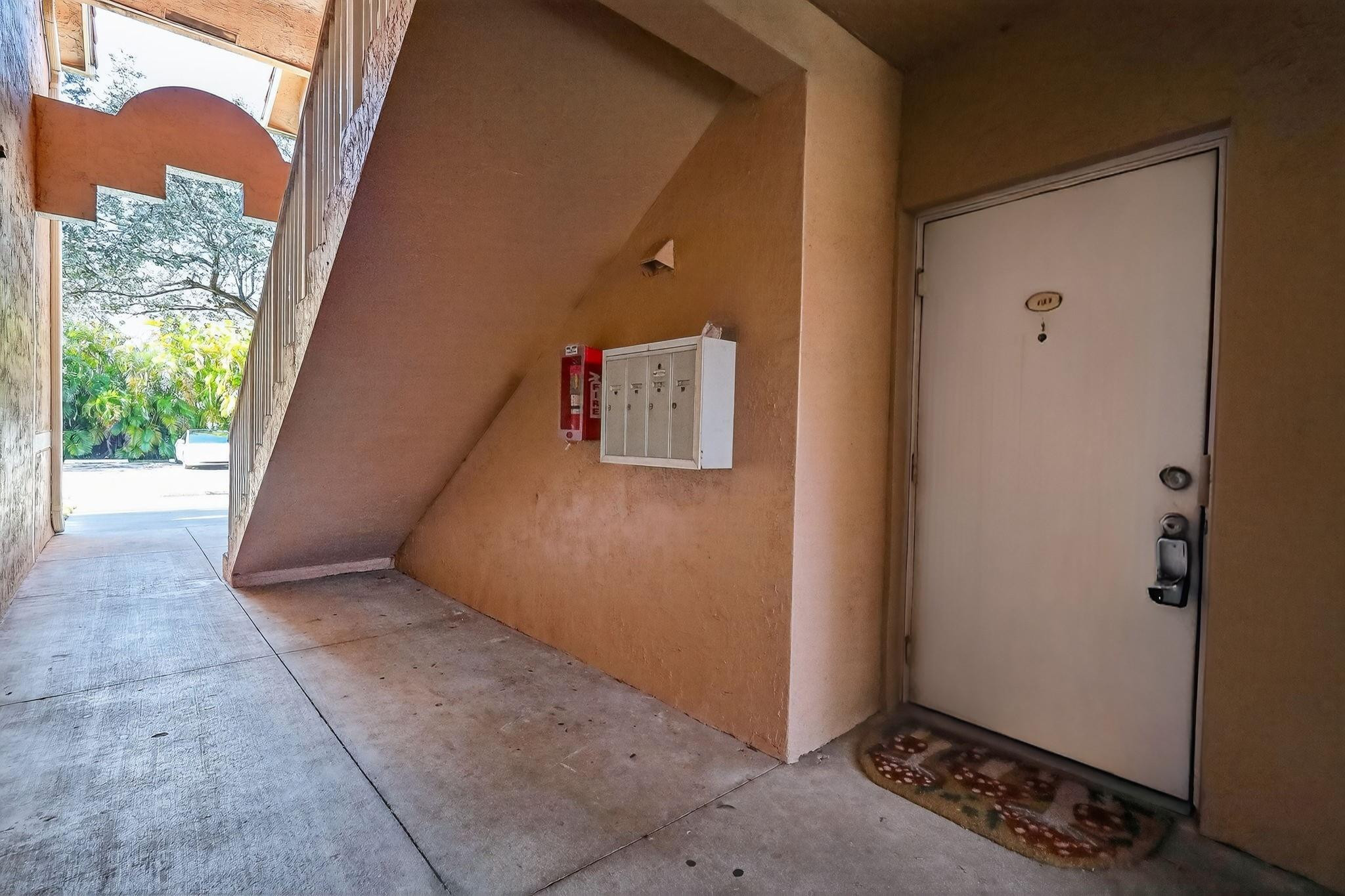 SERENITY PALMS CONDO - Residential