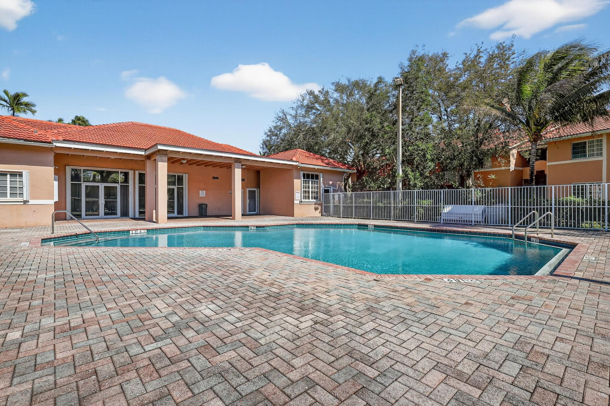 SERENITY PALMS CONDO - Residential