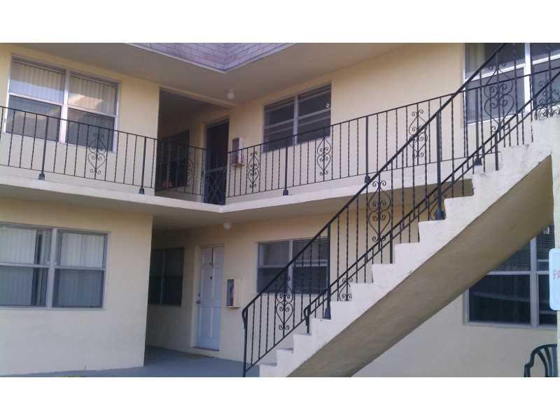 Hollywood Little Ranches - Residential Lease