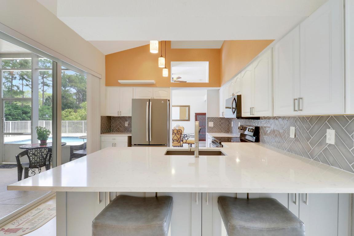 13209 Temple Boulevard