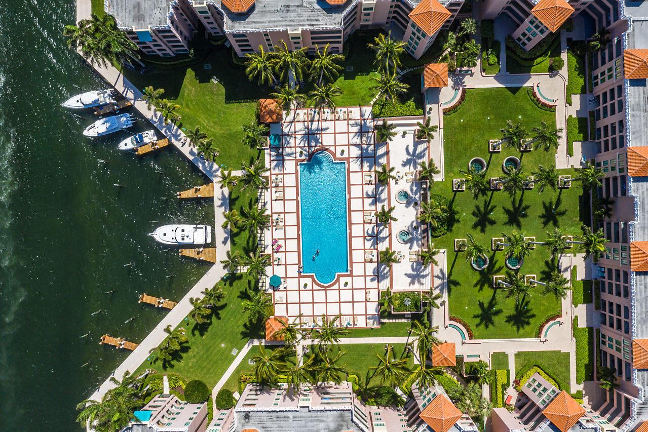 MIZNER COURT - Residential Lease