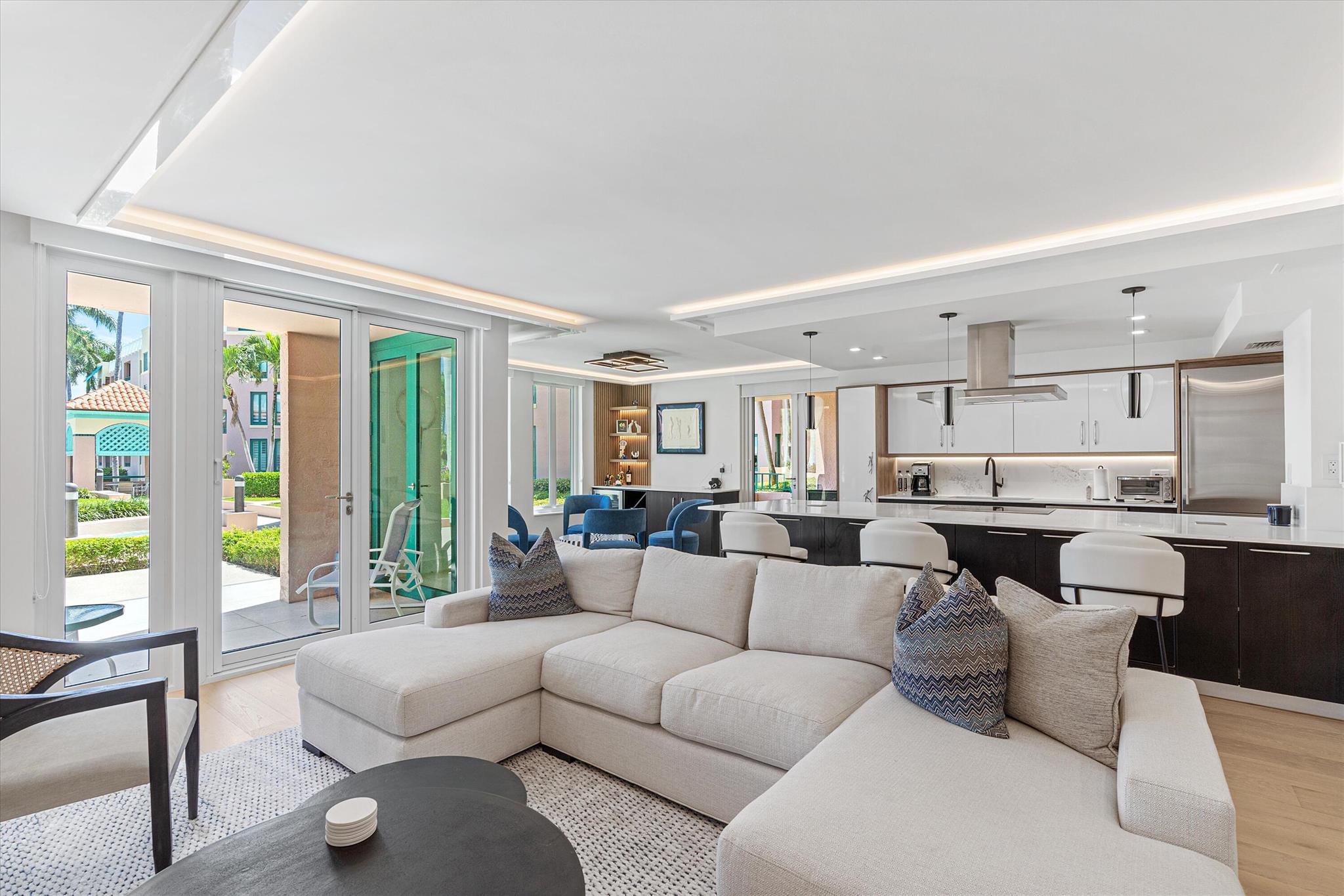 MIZNER COURT - Residential Lease