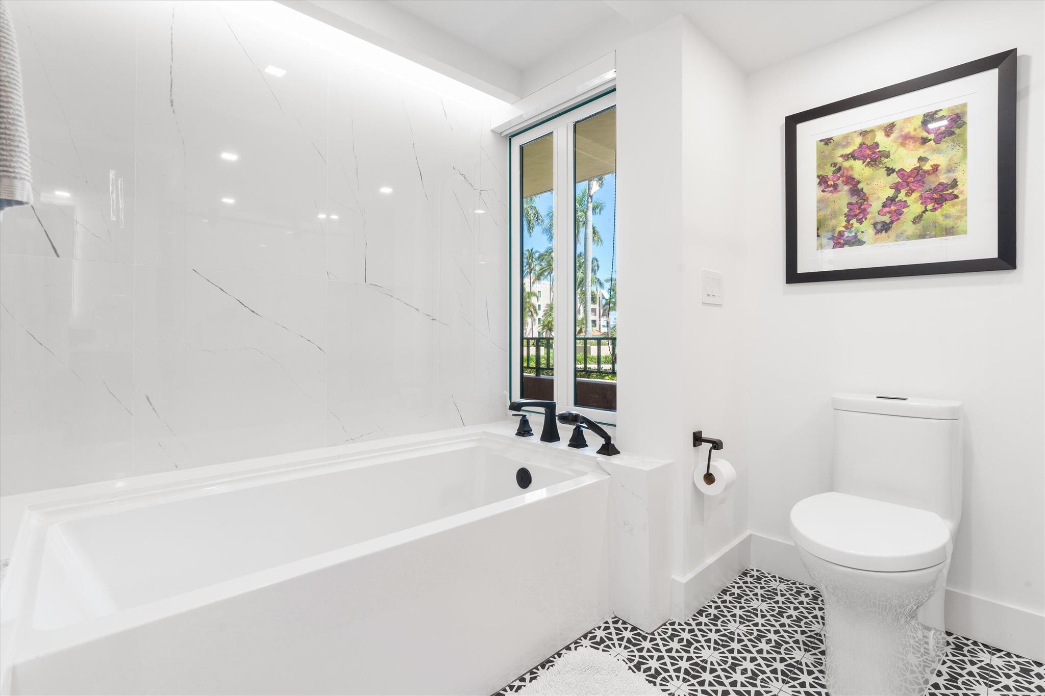 MIZNER COURT - Residential Lease