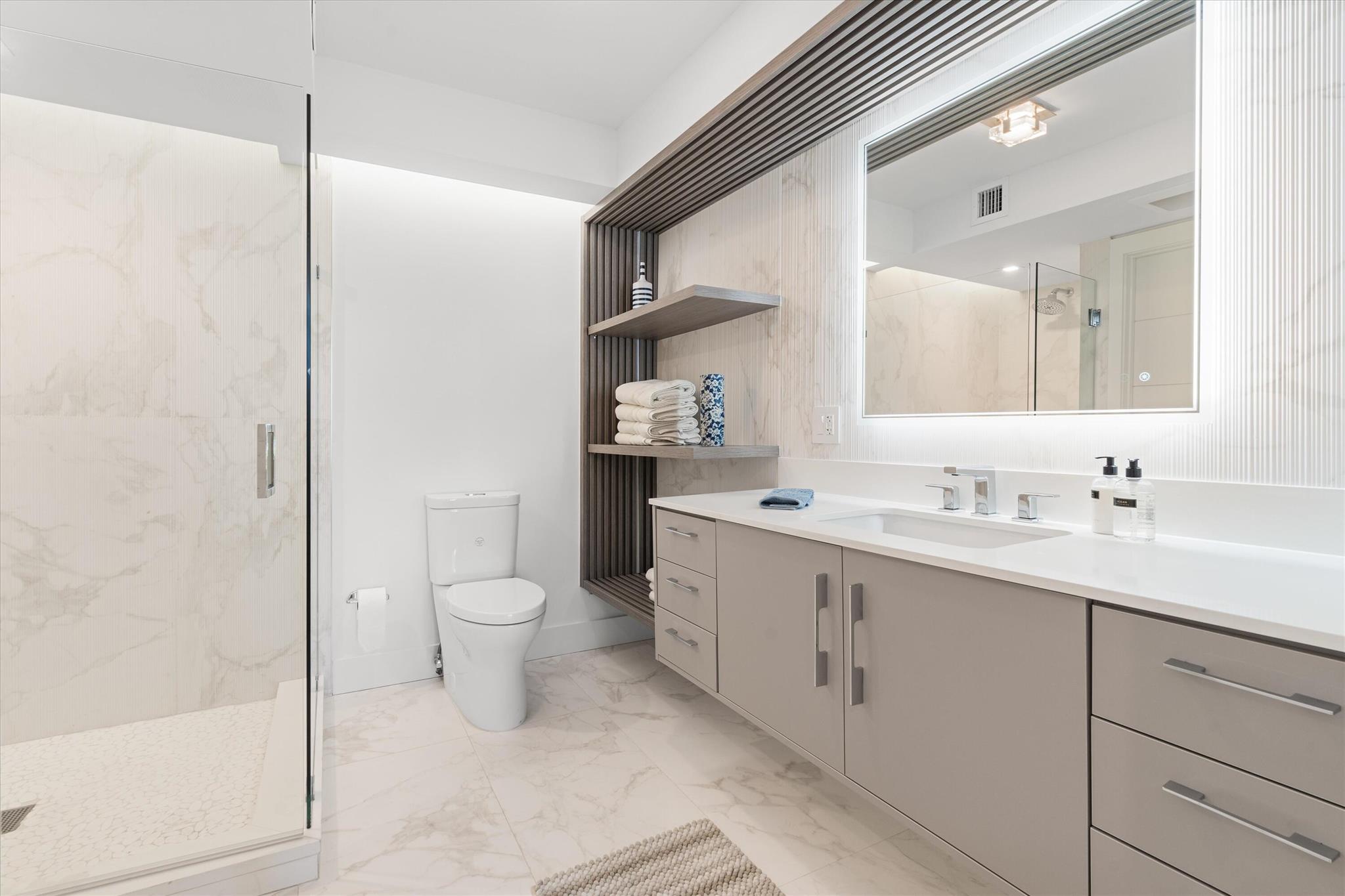 MIZNER COURT - Residential Lease