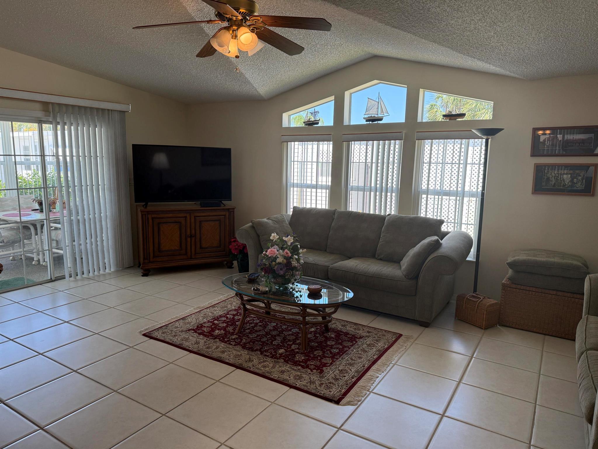 4300 SE St. Lucie Boulevard 215, Stuart, FL, 34997/$270,000 1 4300 SE St. Lucie Boulevard 215