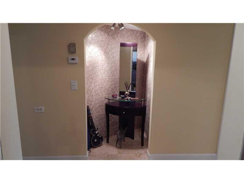 PALM AIRE COUNTRY CLUB - Residential