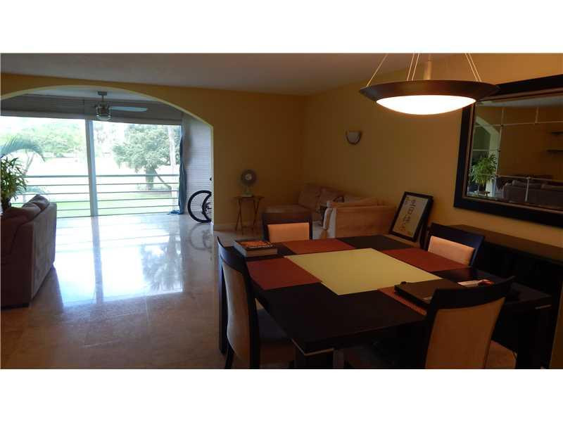 PALM AIRE COUNTRY CLUB - Residential