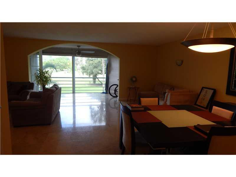 PALM AIRE COUNTRY CLUB - Residential