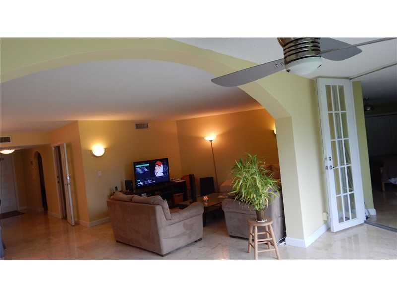 PALM AIRE COUNTRY CLUB - Residential