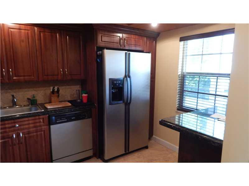 PALM AIRE COUNTRY CLUB - Residential