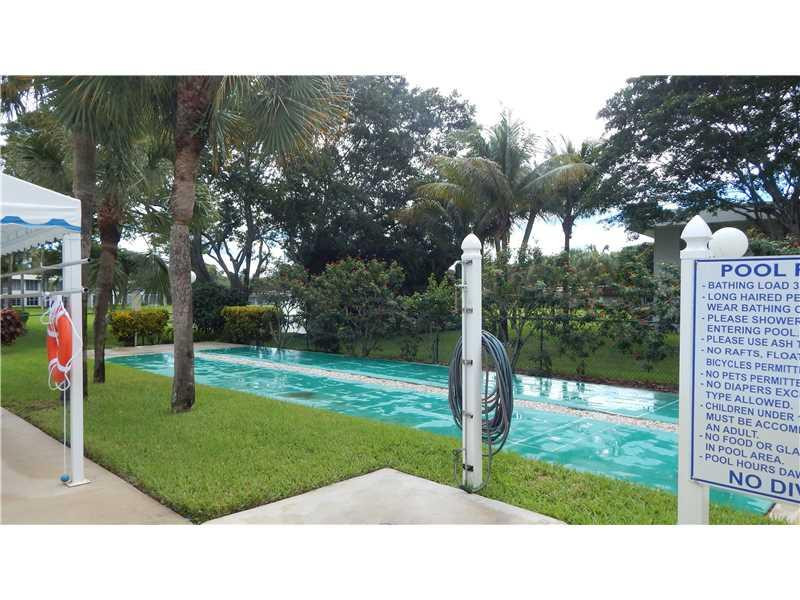 PALM AIRE COUNTRY CLUB - Residential