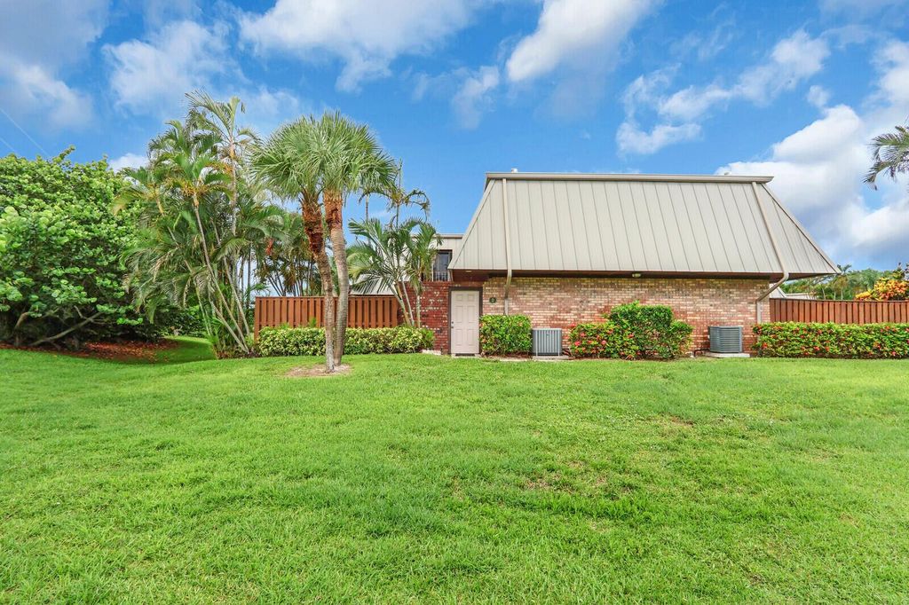 Photo of 1420 Ocean Way #7d, Jupiter, FL 33477 (MLS # R11143324)