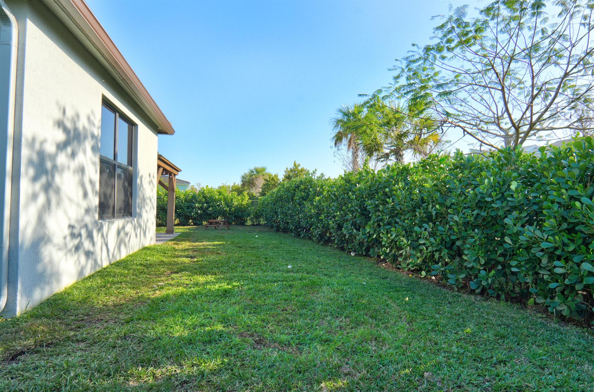 SKY COVE - Residential