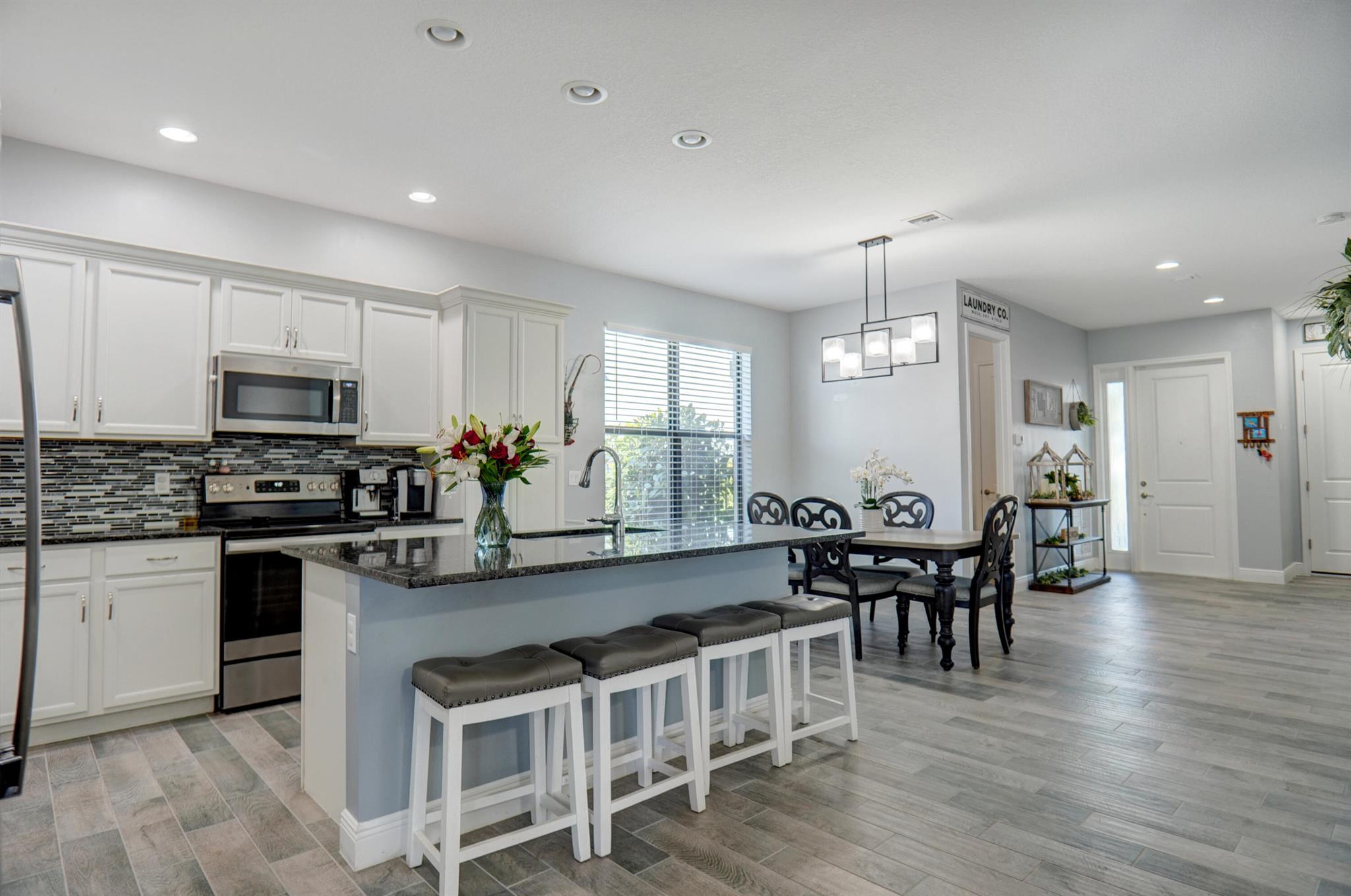 SKY COVE - Residential