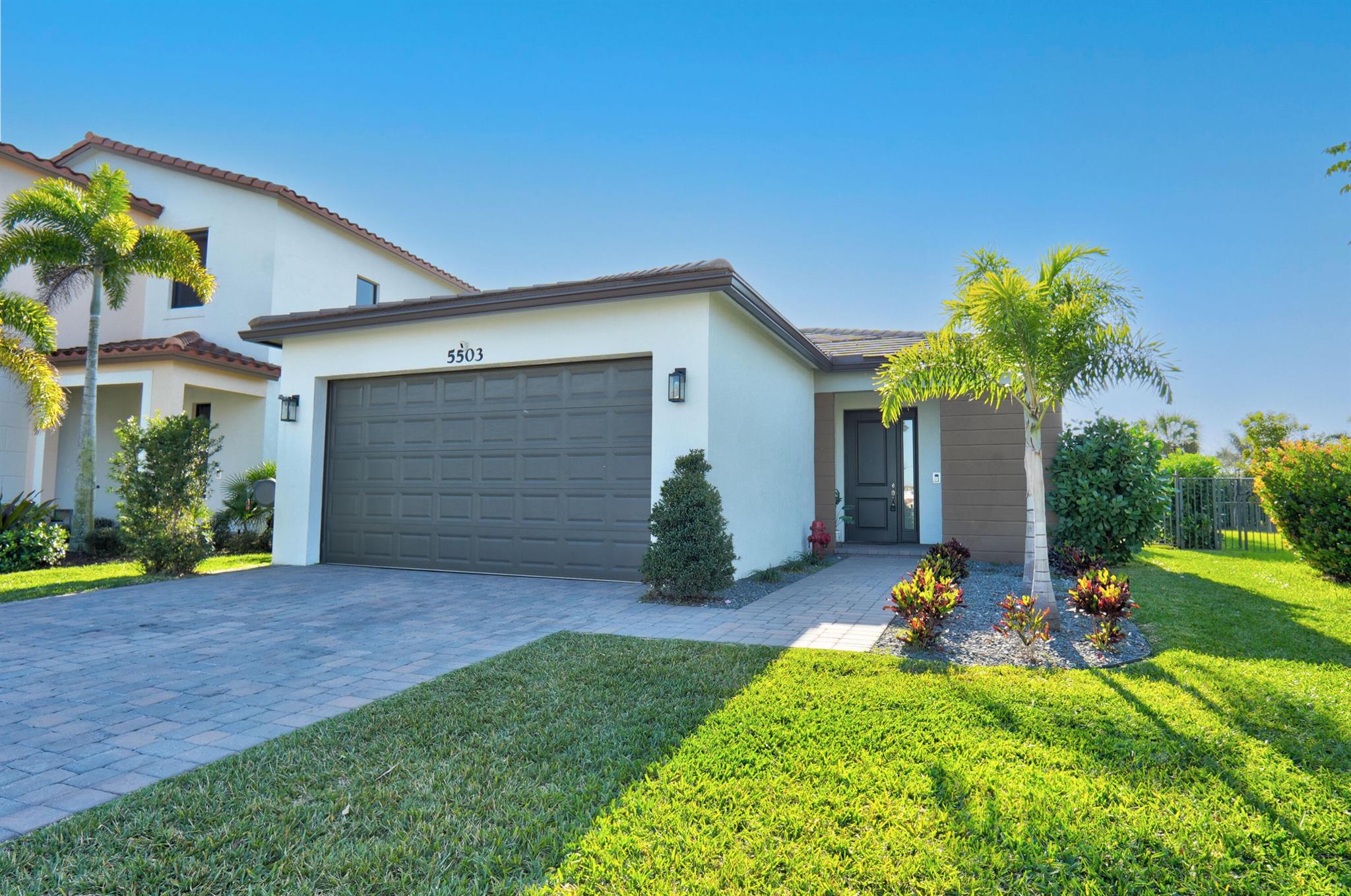 SKY COVE - Residential