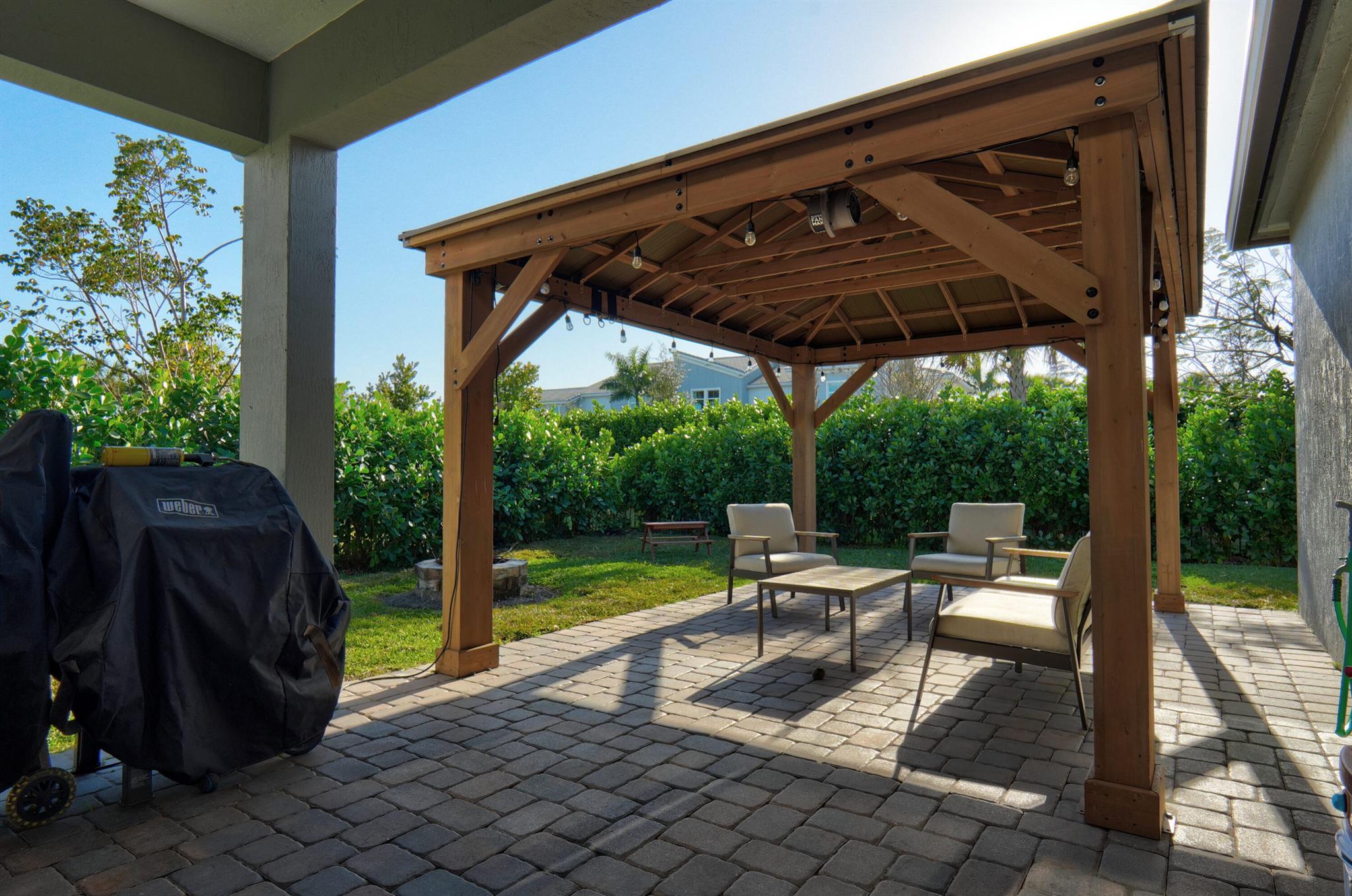 SKY COVE - Residential