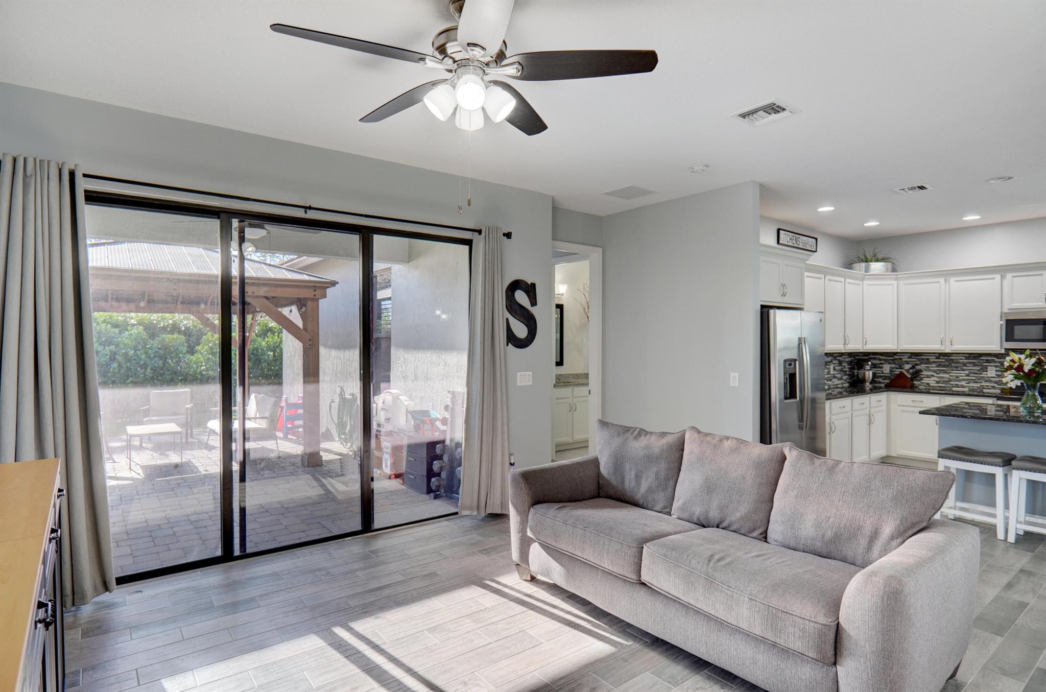 SKY COVE - Residential