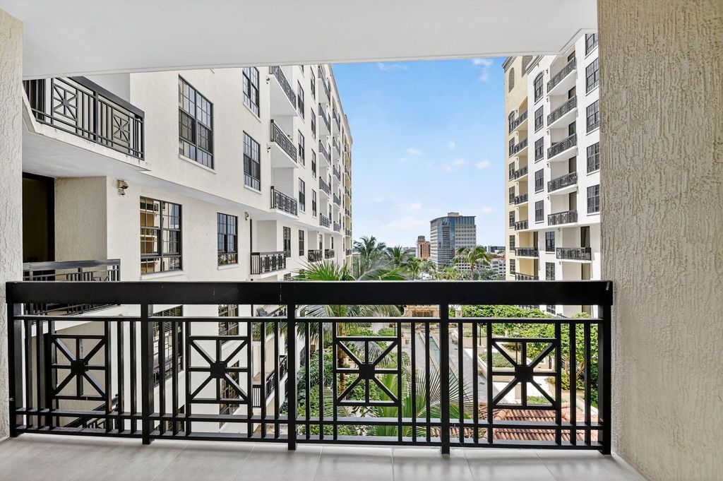 Photo of 801 S Olive Avenue #1022, West Palm Beach, FL 33401 (MLS # R11116820)