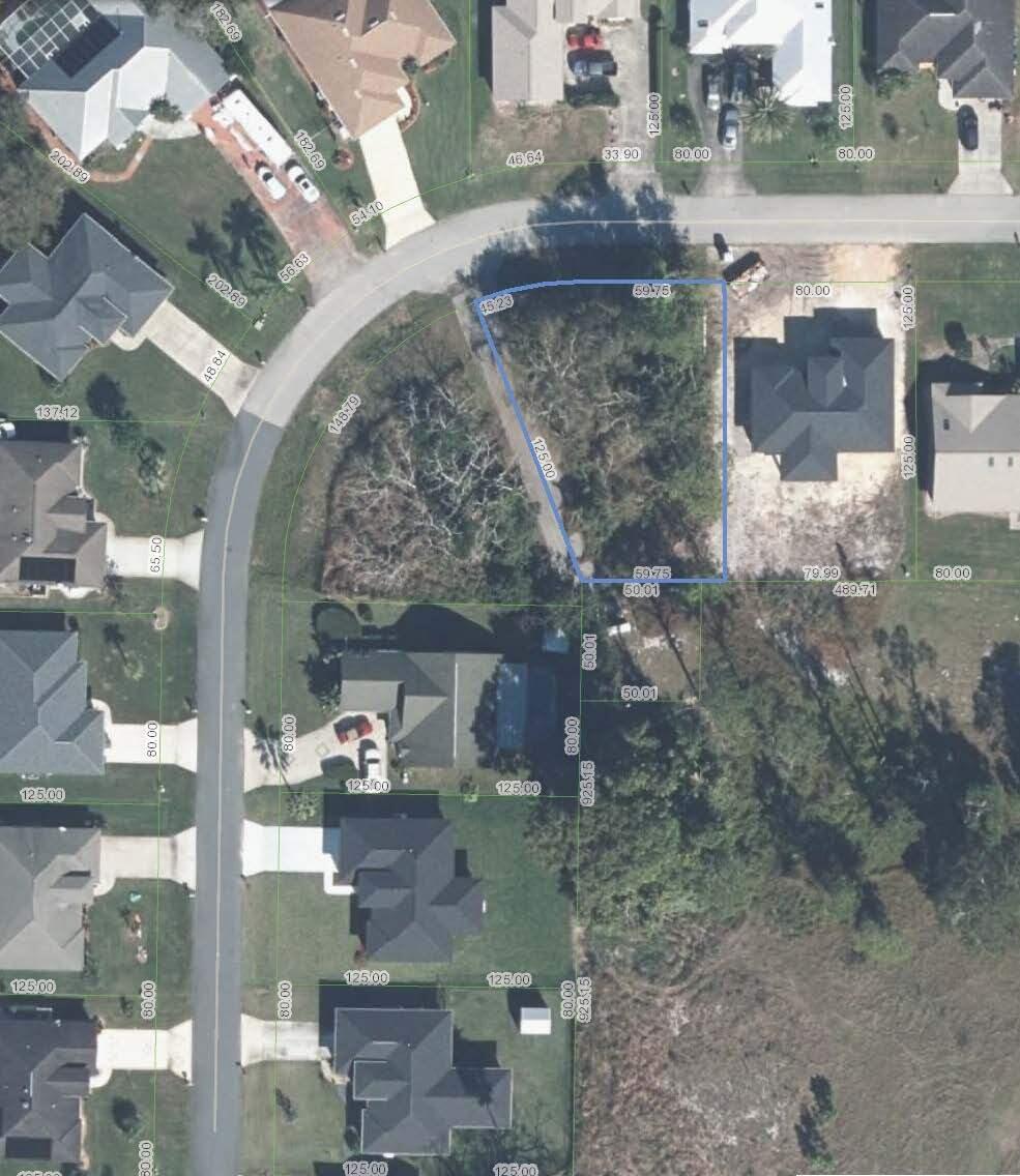.3 ACRE VACANT RESIDENTIAL BUILDING LOT LOCATED IN THE HARDER HALL SUBDIVISION OF SEBRING. LOT BACKS UP TO GREEN SPACE WHICH WAS ONCE A GOLF COURSE. NOW IT IS THE NEIGHBORHOOD HIKING/ WALKING TRAILS. HARDER HALL IS CENTRALLY LOCATED IN SEBRING BEING CLOSE TO ALL THE SHOPS AND HOSPITALS. WELL ESTABLISHED NEIGHBORHOOD WITH VERY FEW LOTS LEFT IN THE SUBDIVISION. LOT SIZE 125' X 105'