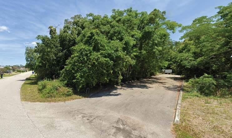 HARDER HALL COUNTRY CLUB - Land