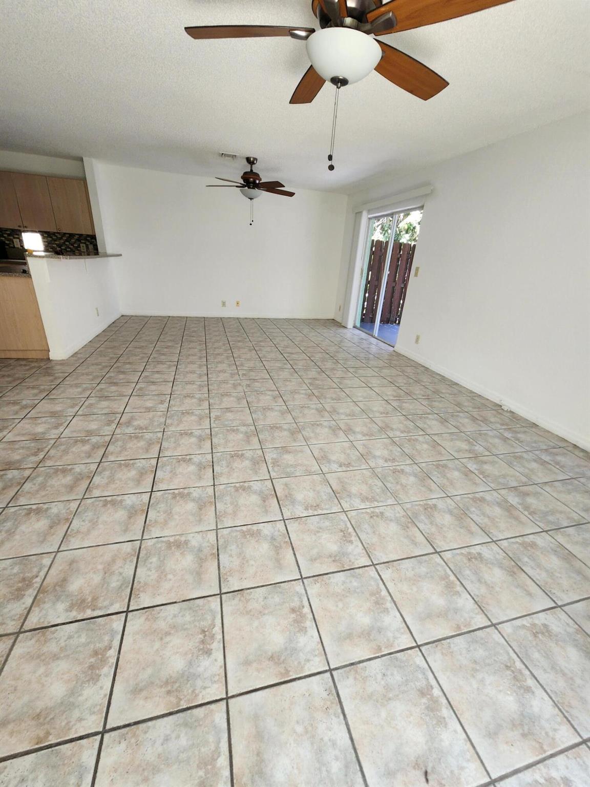 4172 Pine Hollow Circle