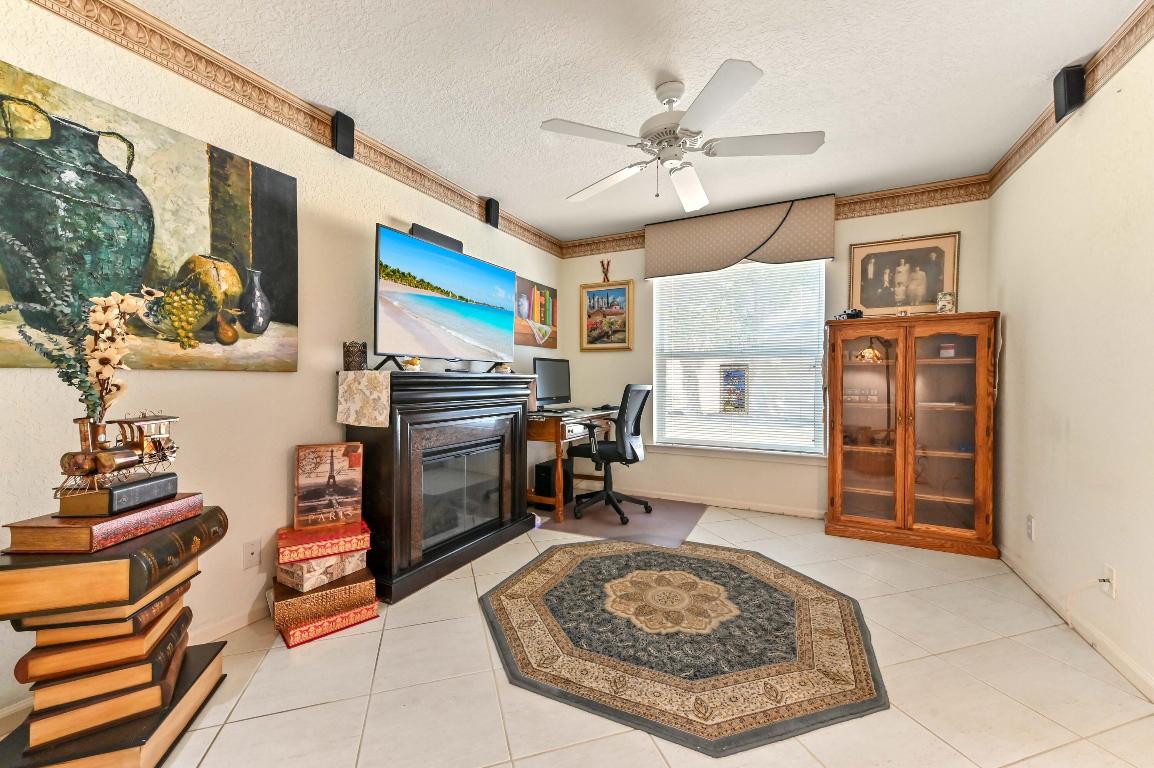 OLIVE TREE - Residential