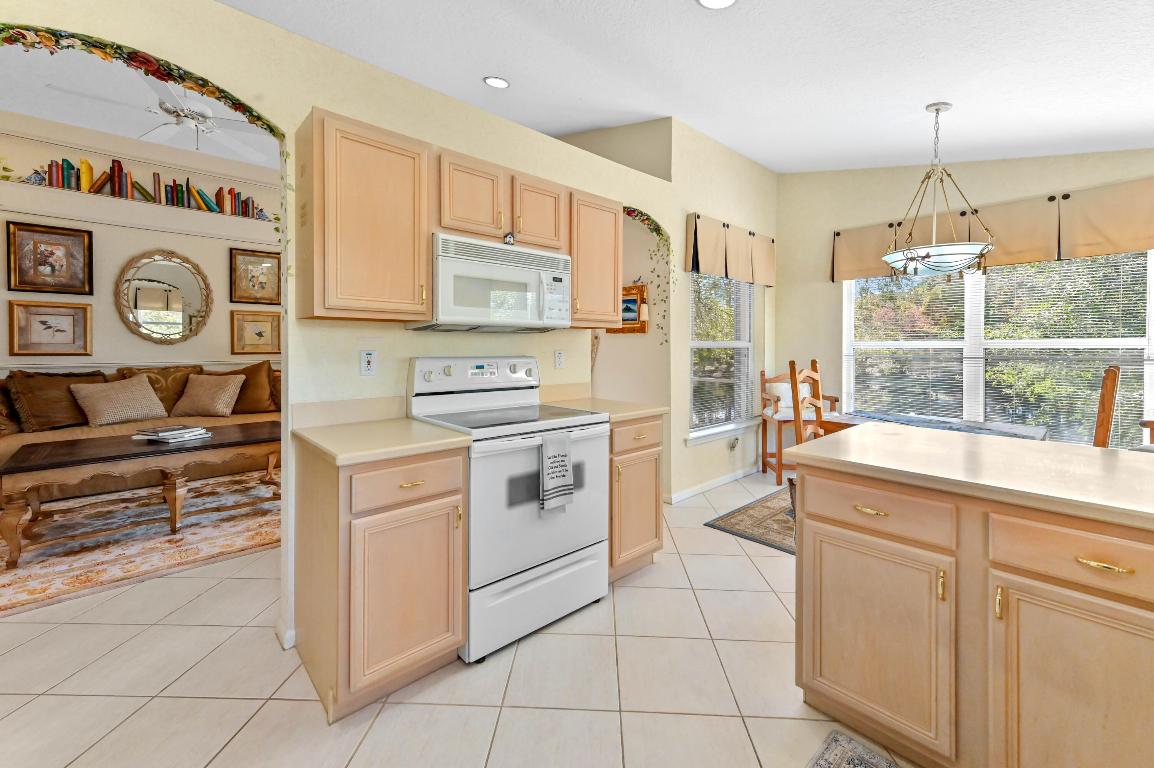 OLIVE TREE - Residential