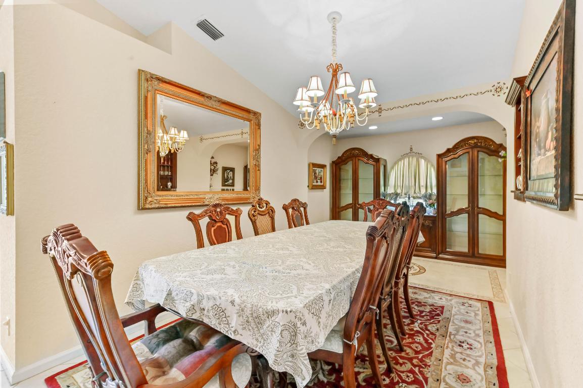 OLIVE TREE - Residential