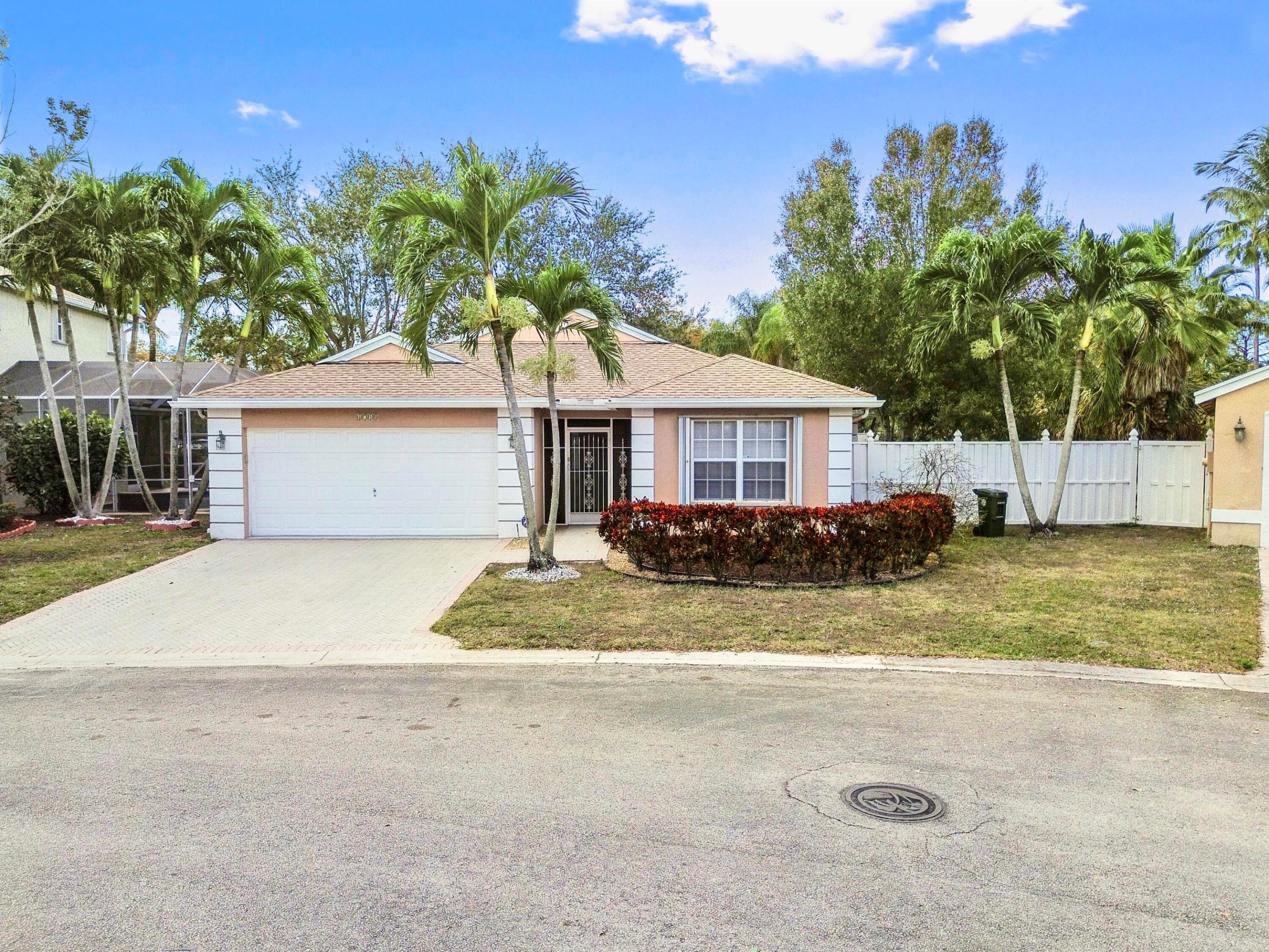 1718 Sawgrass Circle
