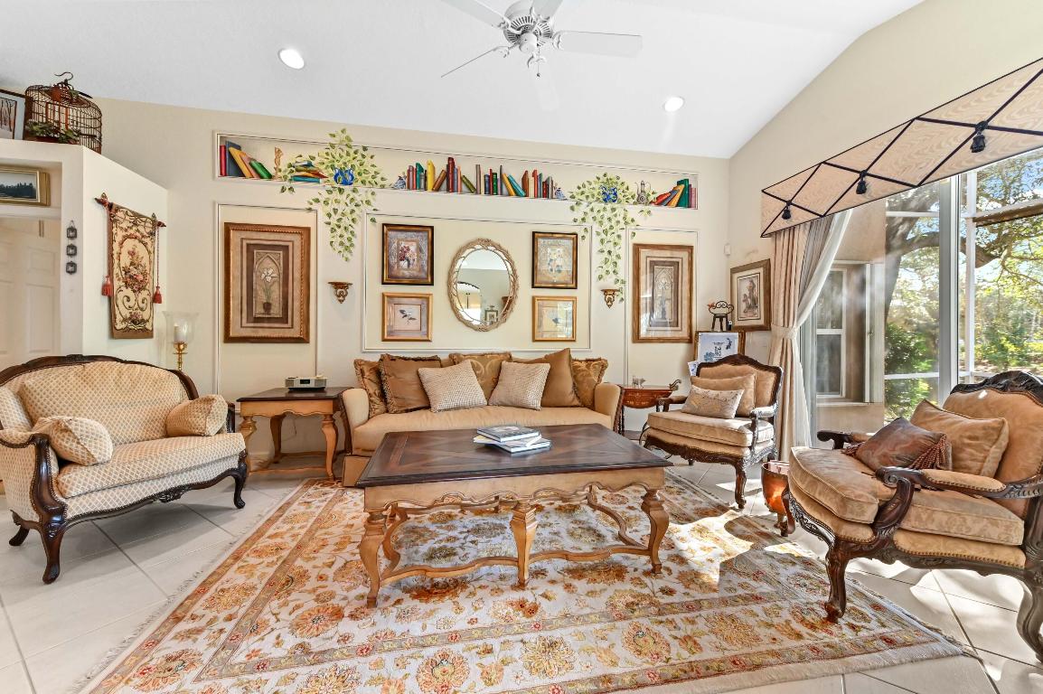 OLIVE TREE - Residential