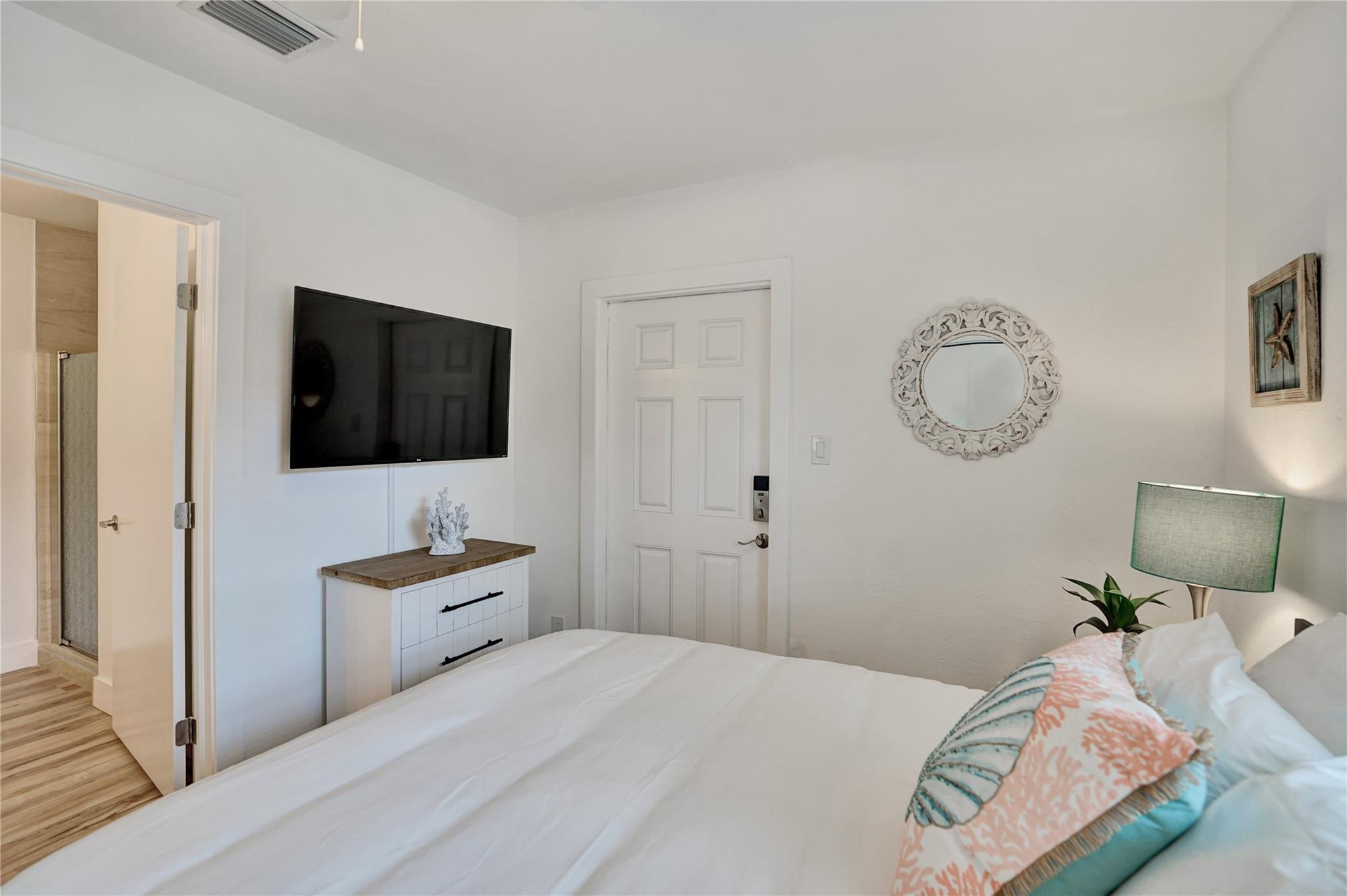 Blount Bros Pompano Beach - Residential Lease