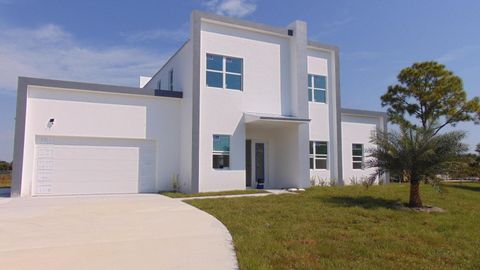 A home in Port St Lucie