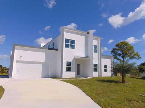 A home in Port St Lucie