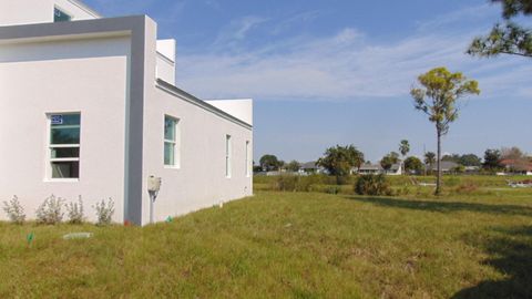 A home in Port St Lucie