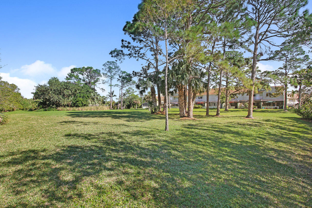 RIVERWALK 3 - Residential