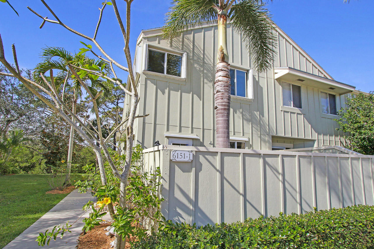 RIVERWALK 3 - Residential