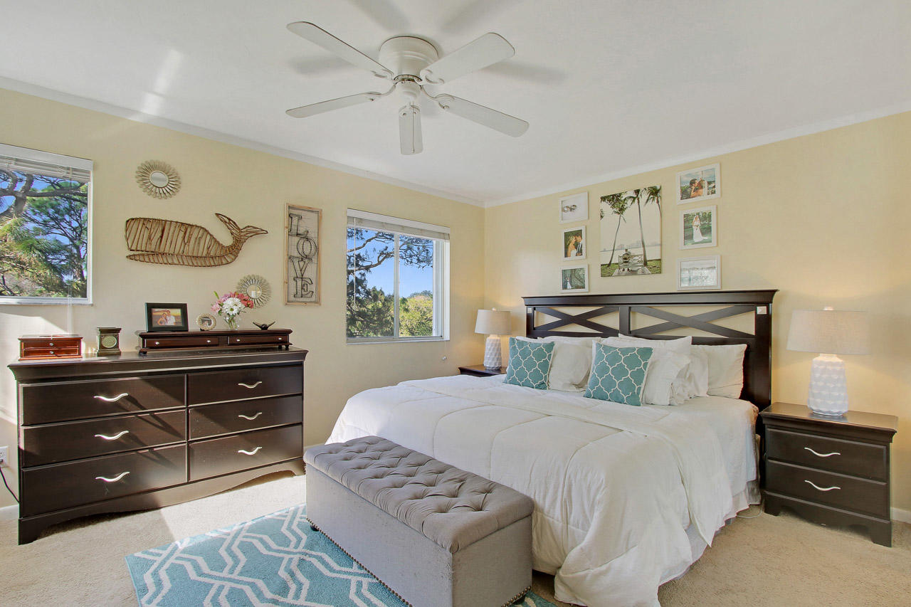 RIVERWALK 3 - Residential