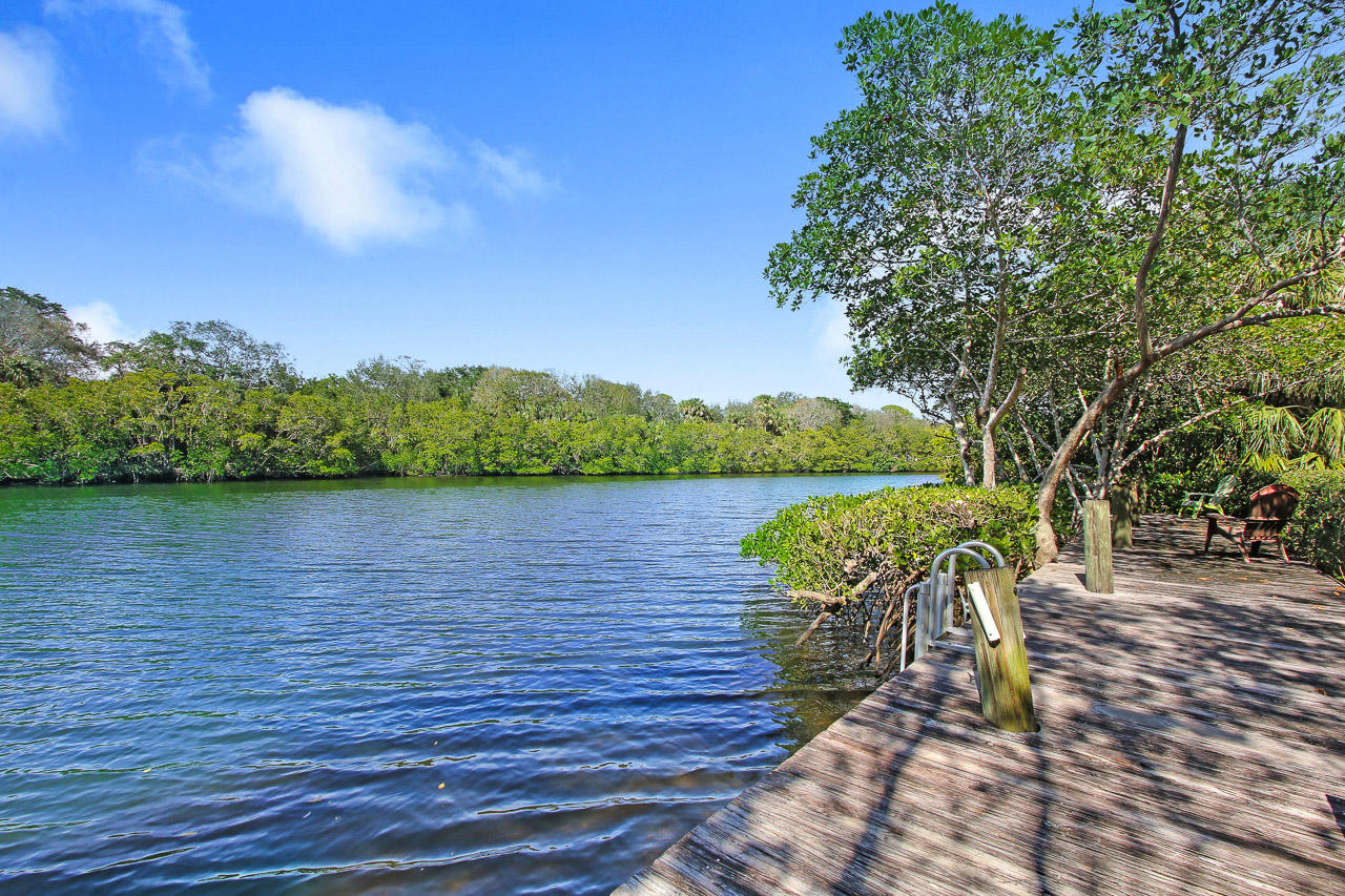 RIVERWALK 3 - Residential