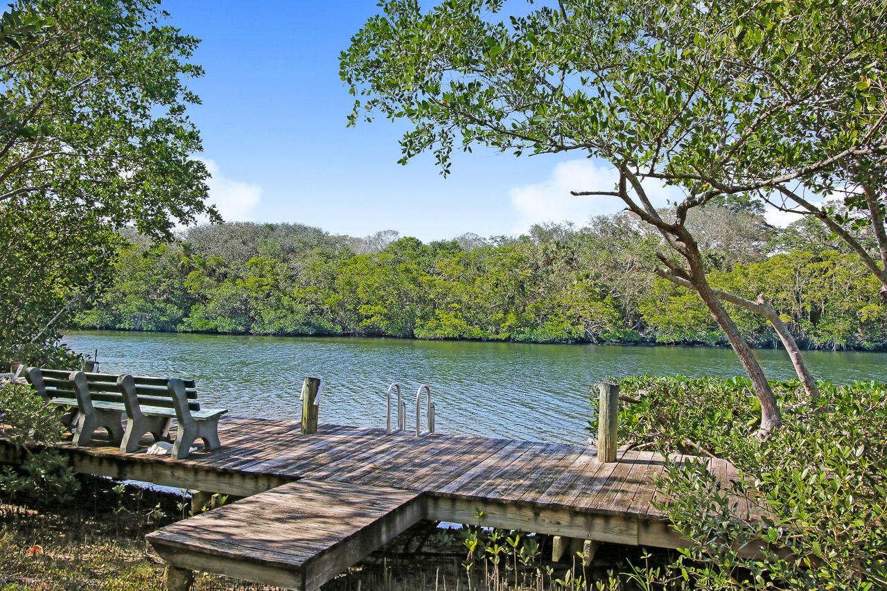 RIVERWALK 3 - Residential