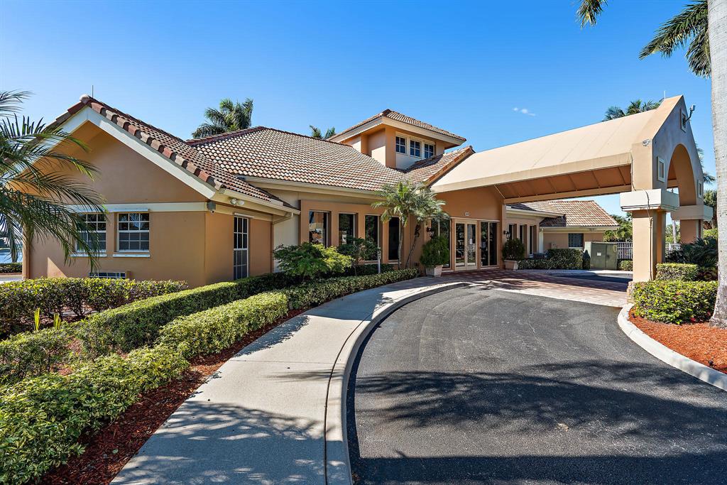 EGRET LANDING AT JUPITER - Residential