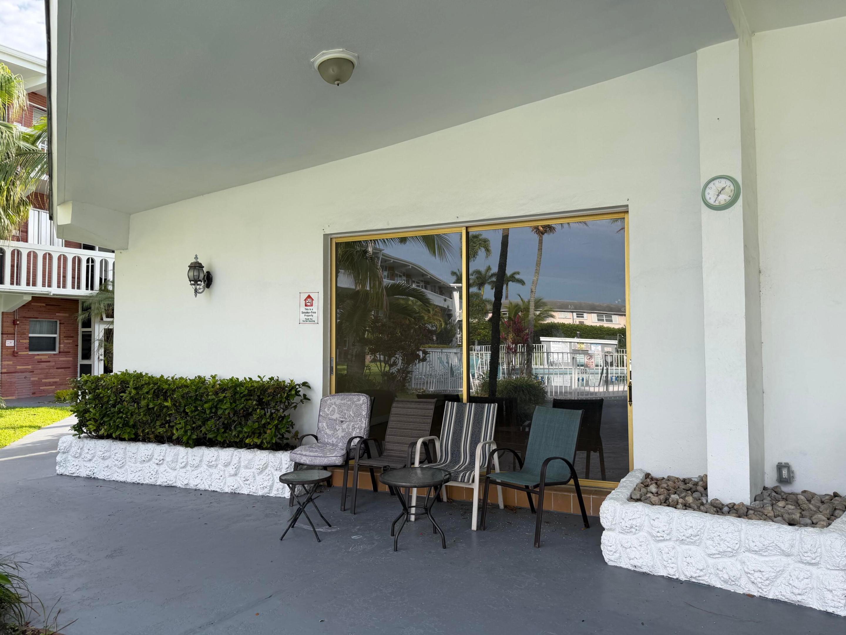 161 NE 10th Avenue 12b