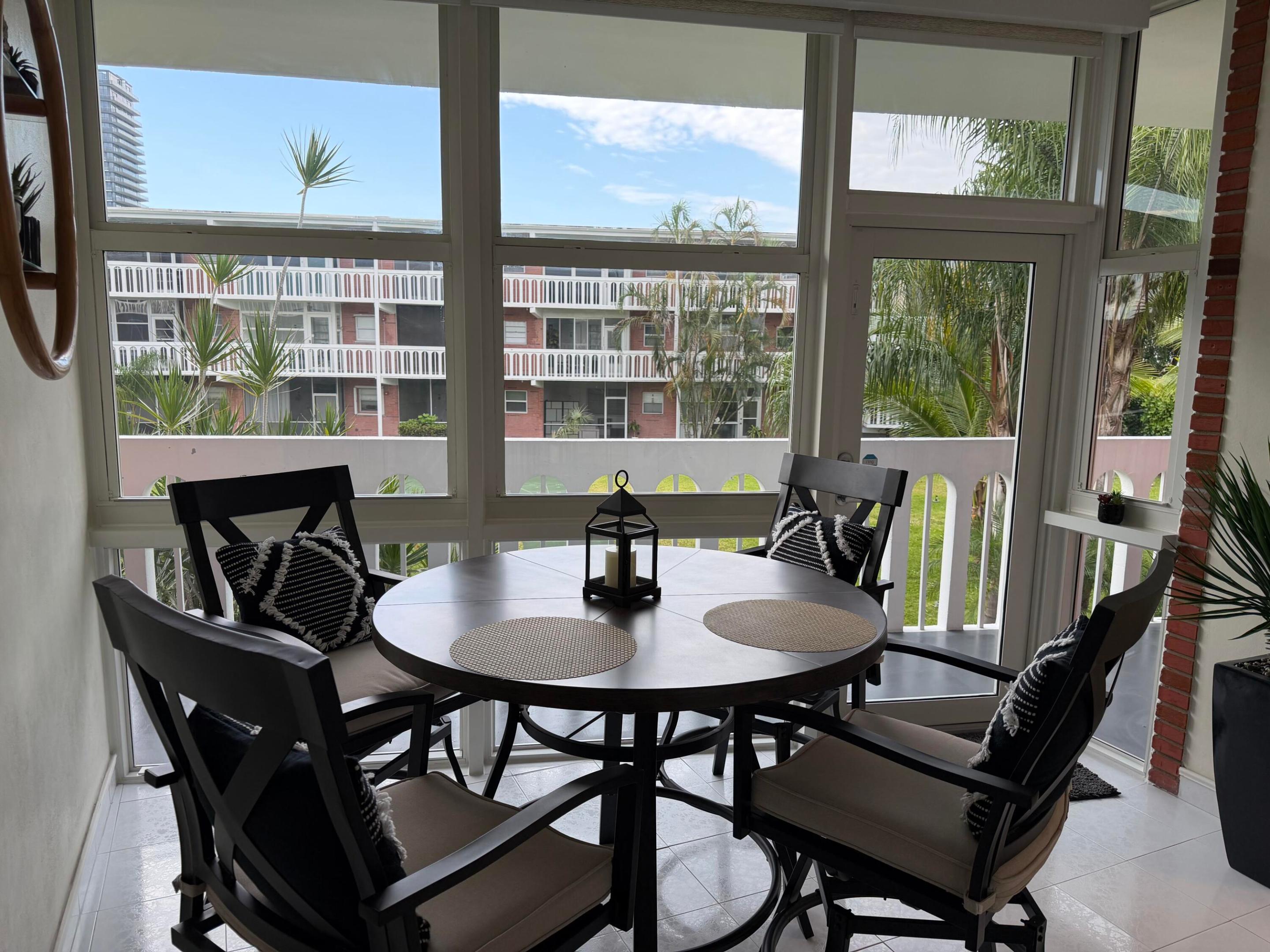 ELDORADO COUNTRY CLUB TOWERS - Residential