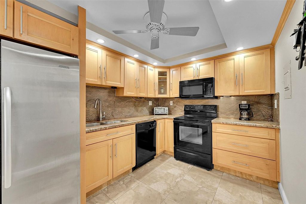 Photo of 525 N Ocean Boulevard #919, Pompano Beach, FL 33062 (MLS # F10537489)