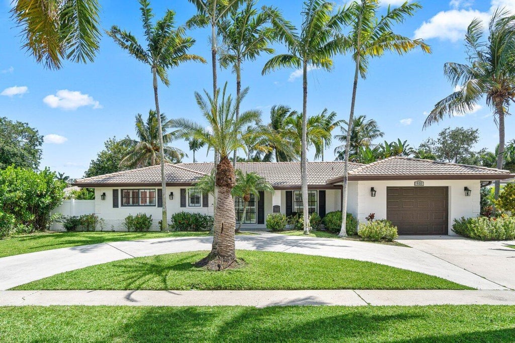 Photo of 800 SW 5TH Street, Boca Raton, FL 33486 (MLS # B26066302)