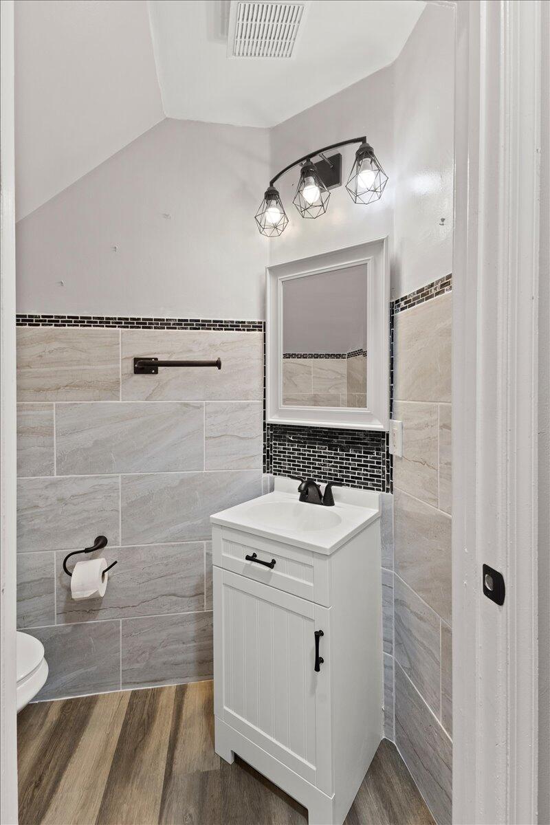 S & R OF INVERRARY - Residential