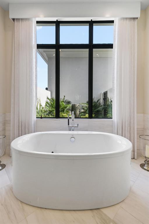 FRENCHMANS HARBOR- ADMIRA - Residential