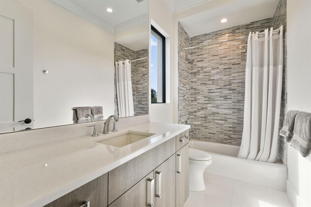 FRENCHMANS HARBOR- ADMIRA - Residential