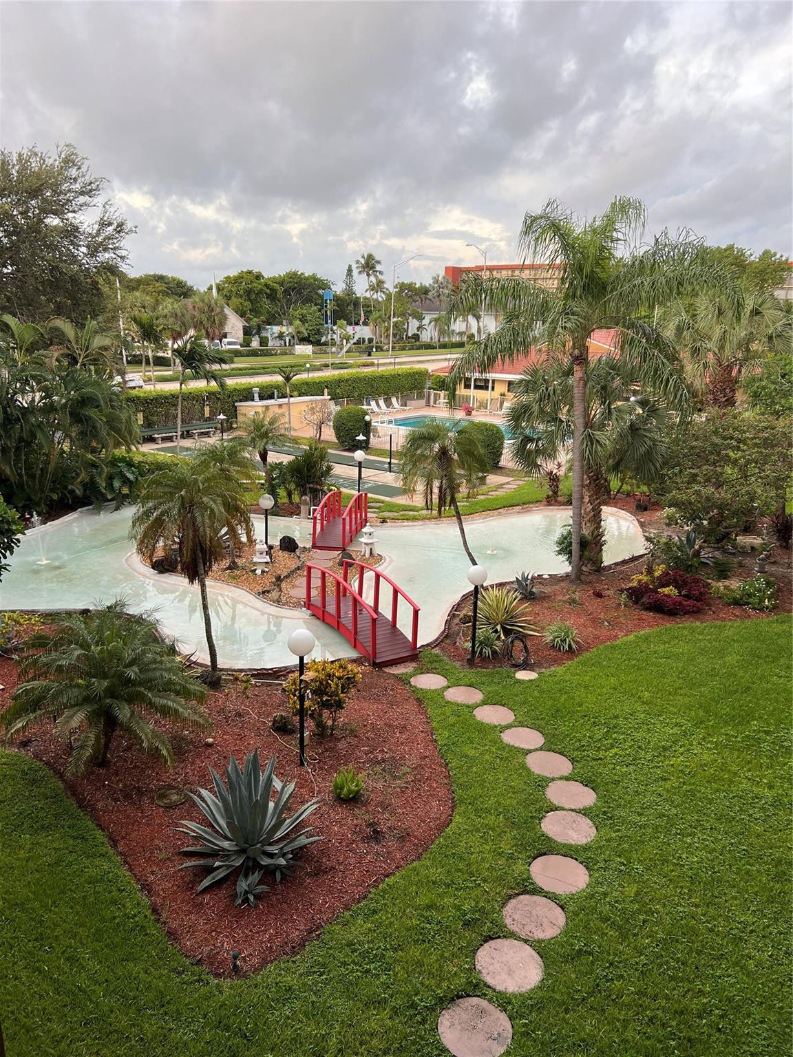 2601 NE 14th Street Causeway 222